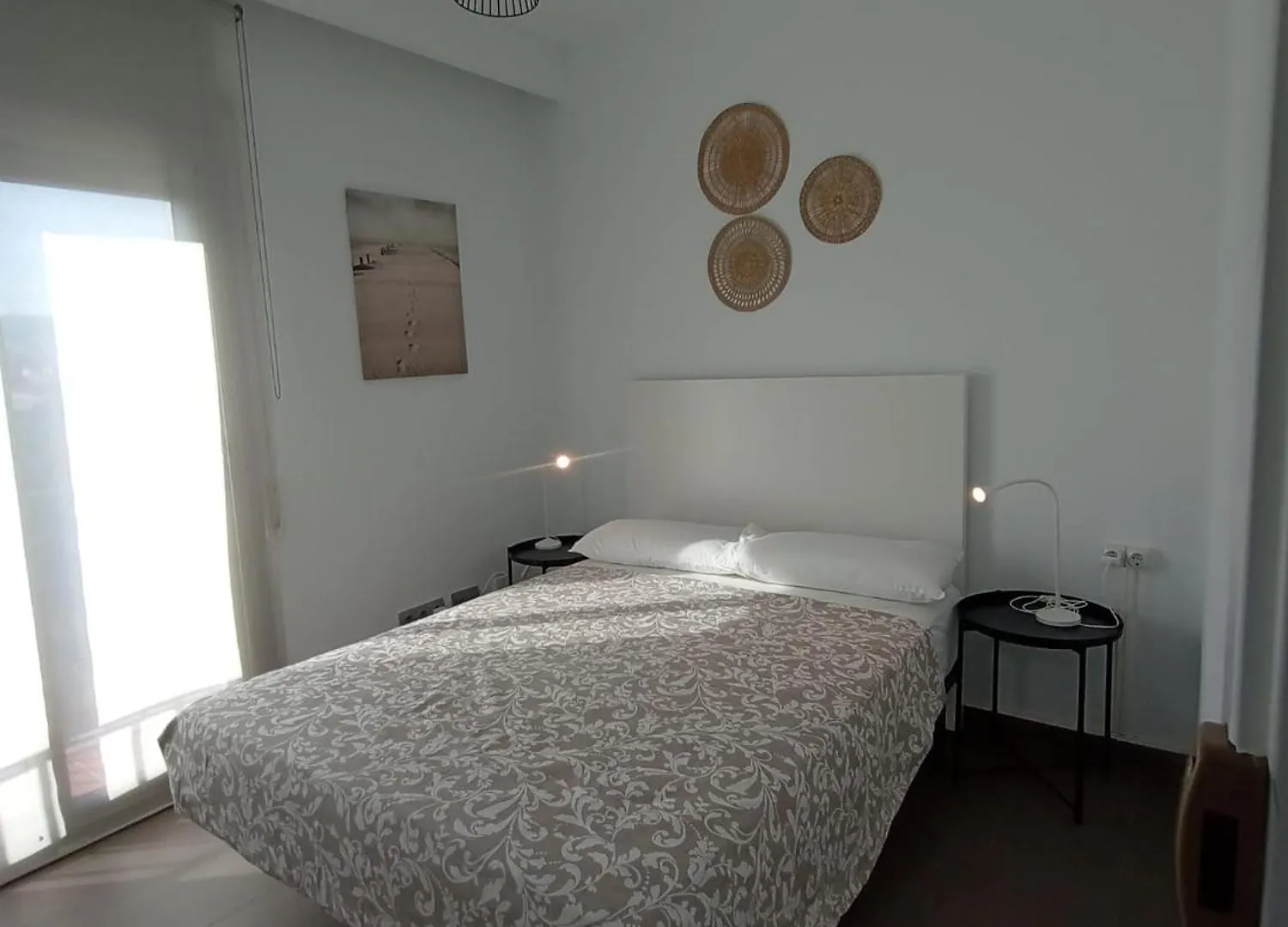 Plaza Universitat Private Rooms Barcelona 0*,